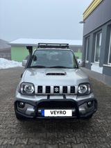 Suzuki Jimny 1.3 Style| Allrad | Wie neu | VB - silberne Suzuki Jimny