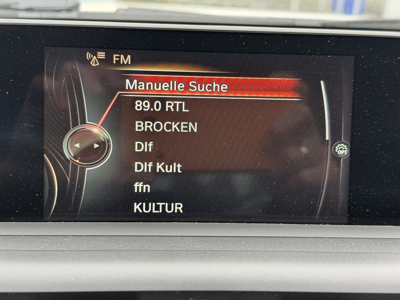 Fahrzeugabbildung BMW Cabrio 220 i