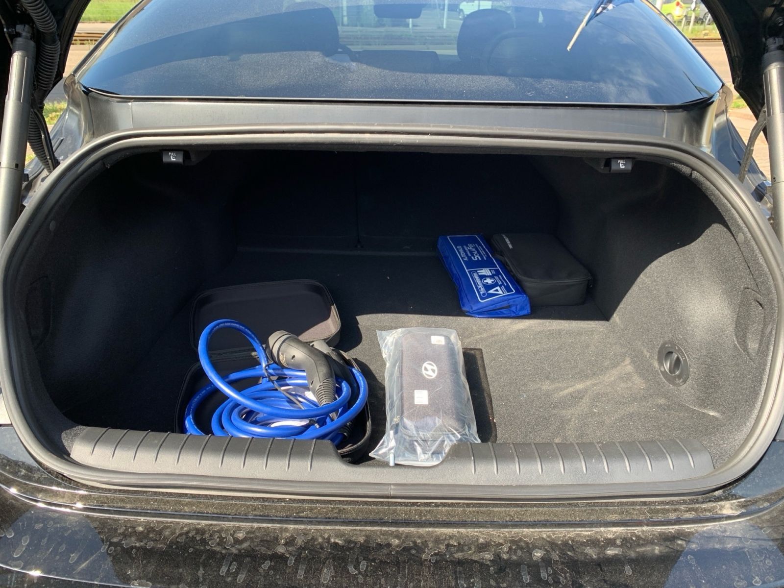 Fahrzeugabbildung Hyundai IONIQ 6 Uniq 77,4 kWh 20Zoll