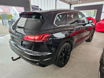 Volkswagen Touareg - 7