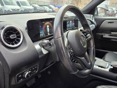 Fahrzeugabbildung GLB 220 d 4Matic Style Navi digitales Cockpit 36