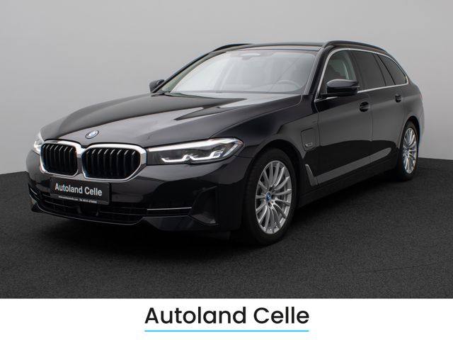BMW 530e Panorama 360°DAB H/K ACC AHK Alarm Leder