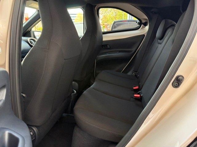 Fahrzeugabbildung Toyota Aygo X Business Edition 72PS Kamera/SHZ!
