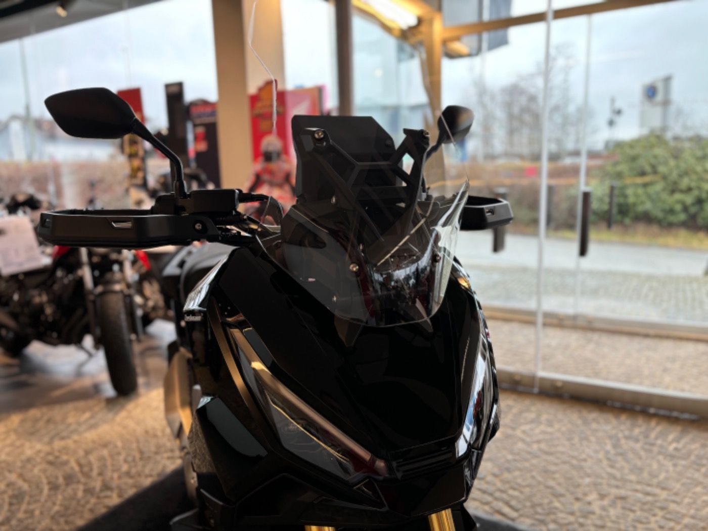 Fahrzeugabbildung Honda ADV 750 - X-ADV 2025