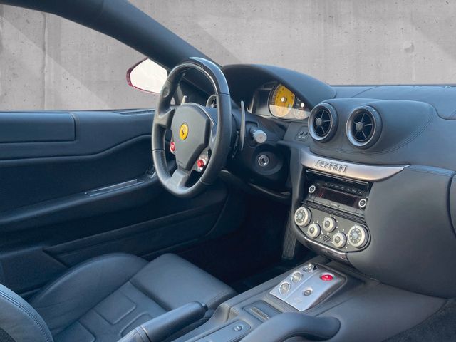 Fahrzeugabbildung Ferrari 599 GTB F1 *dt. Auto*Karbon-Keramik*LEDs*