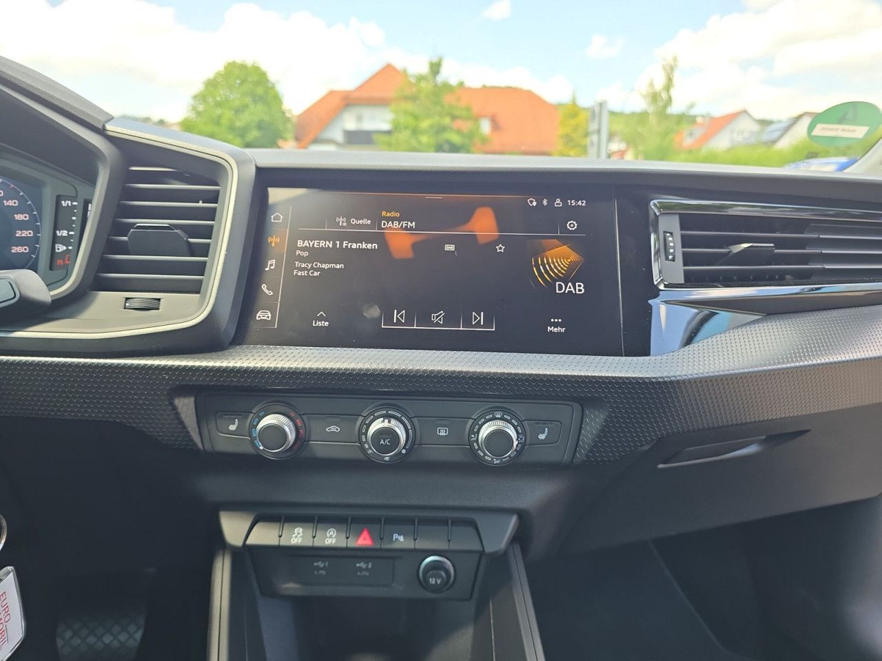 Fahrzeugabbildung Audi A1 Sportback Advanced 30 TFSI 81(110) kW(PS) S