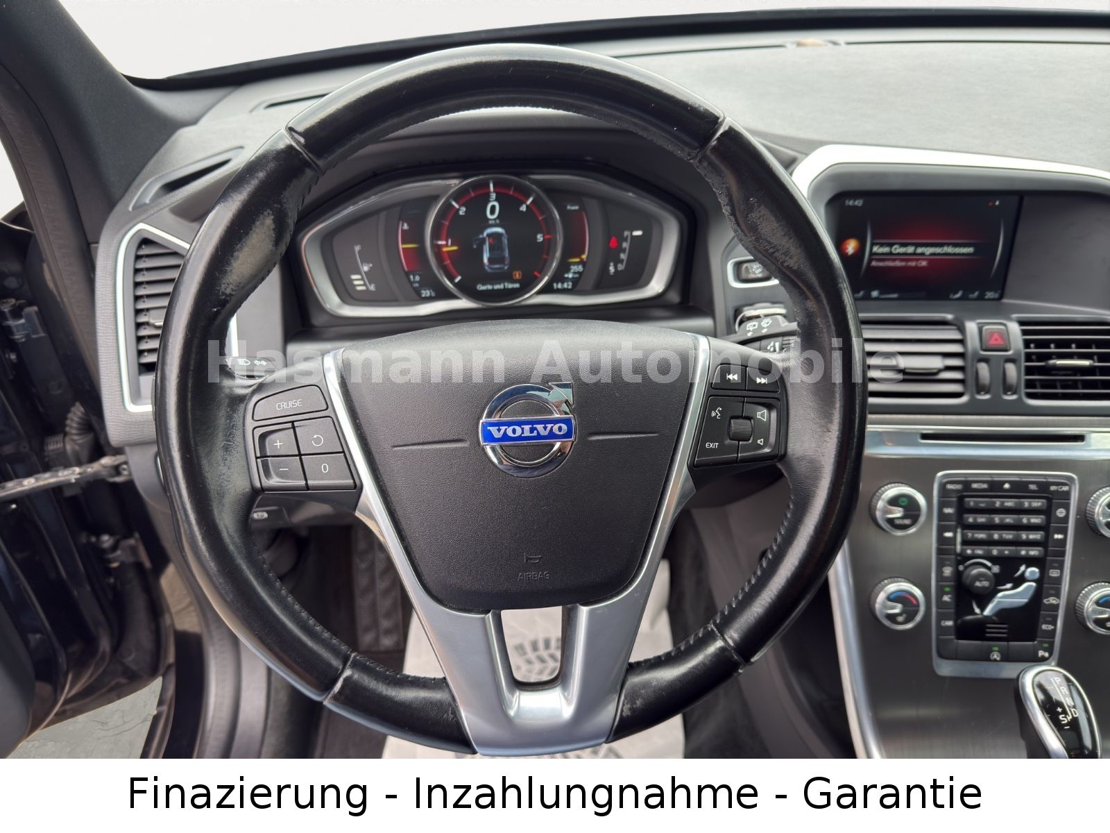 XC 60 XC60 Summum 2WD*AUT.*NAVI*2.HAND*SCHECKHEF