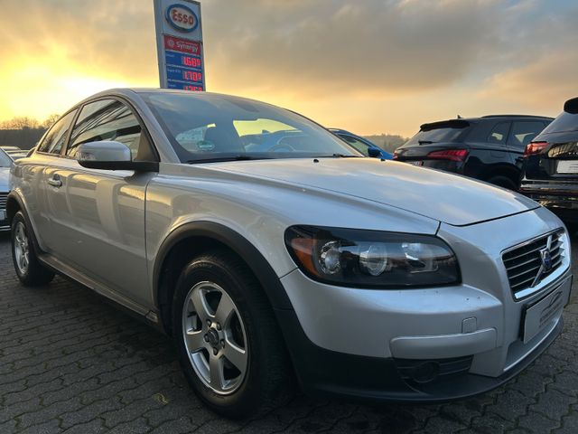 Volvo C30 1.8 Momentum*TEILLLEDER*KLIMAAUTOMATIK*ALU*