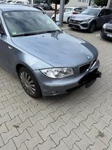 BMW 116  Limousine - BMW 116 aus 2004