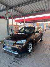 BMW x1 23d  e84 - BMW 123 aus 2009