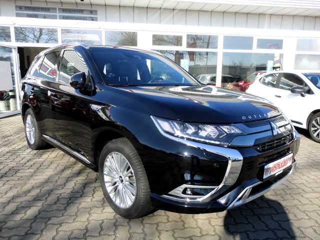 Mitsubishi 2.4 TOP 4WD/Leder/Navi/AHK/SHZ/SD