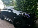 Mercedes-Benz Mercedes GLE 43 AMG Coupe BLACK EDITION VO... - Mercedes-Benz GLE 43 AMG aus 2016