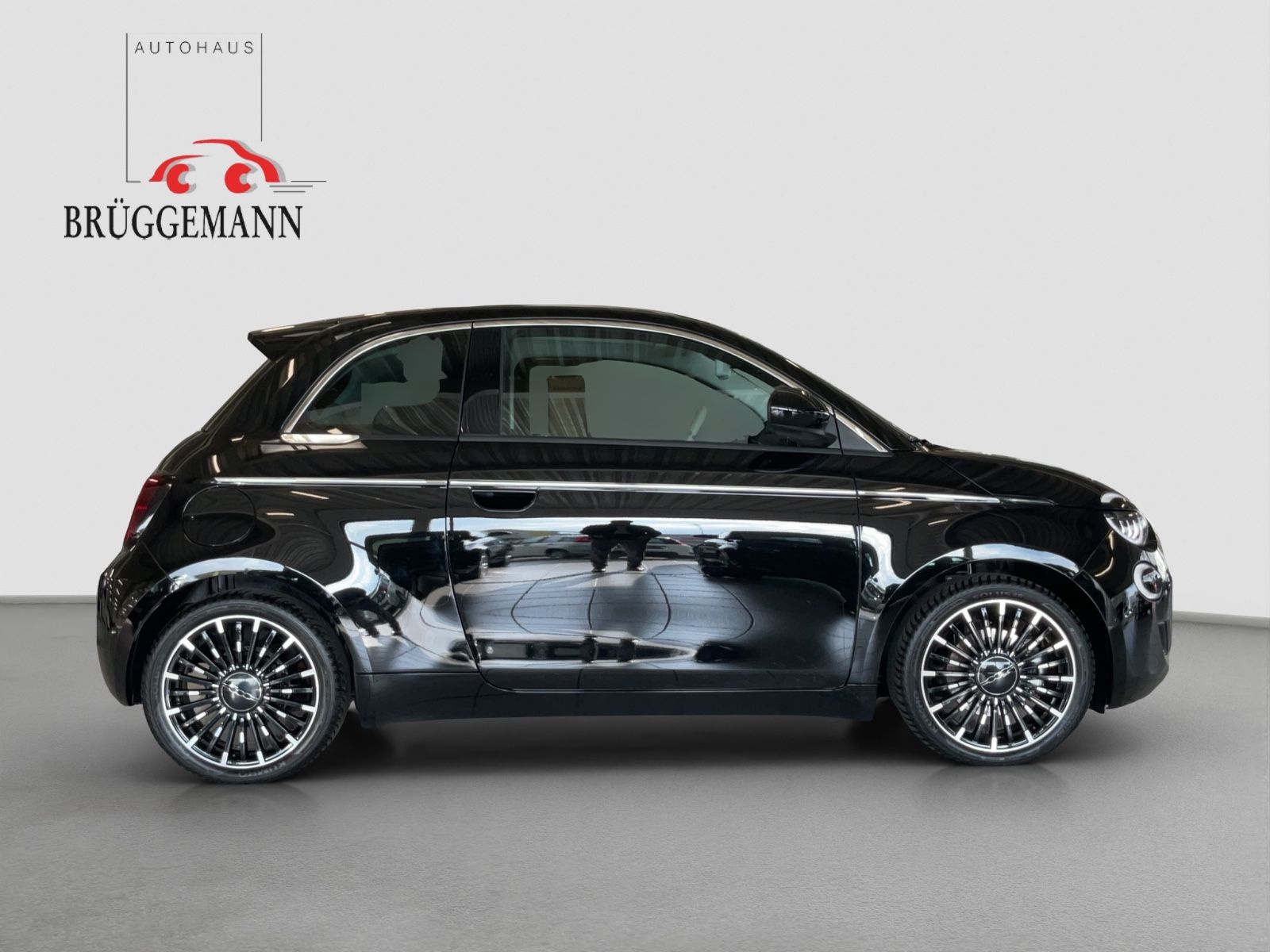 Fahrzeugabbildung Fiat 500e By Bocelli
