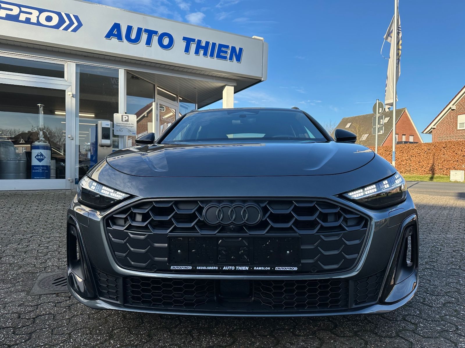 Fahrzeugabbildung Audi A5 Avant 40 TDI S Line S Tronic Matrix/ACC/APP