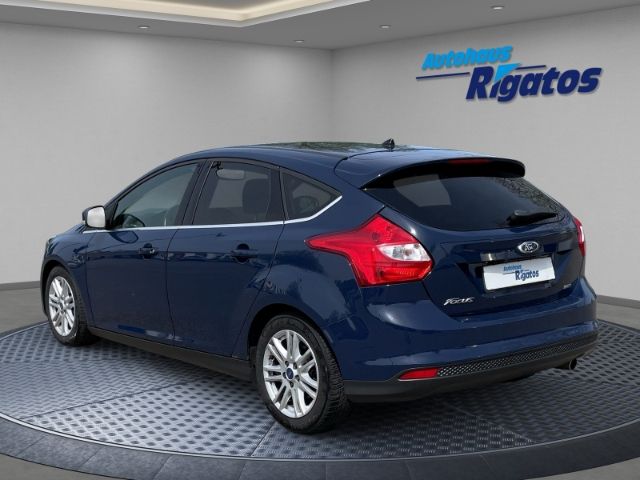 Fahrzeugabbildung Ford Focus 1.6 EcoBoost Titanium Navi, Tempomat, Sitz