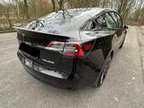 Tesla Model 3 Allradantrieb mit Dualmotor Performa... - Tesla Gebrauchtwagen in Dortmund