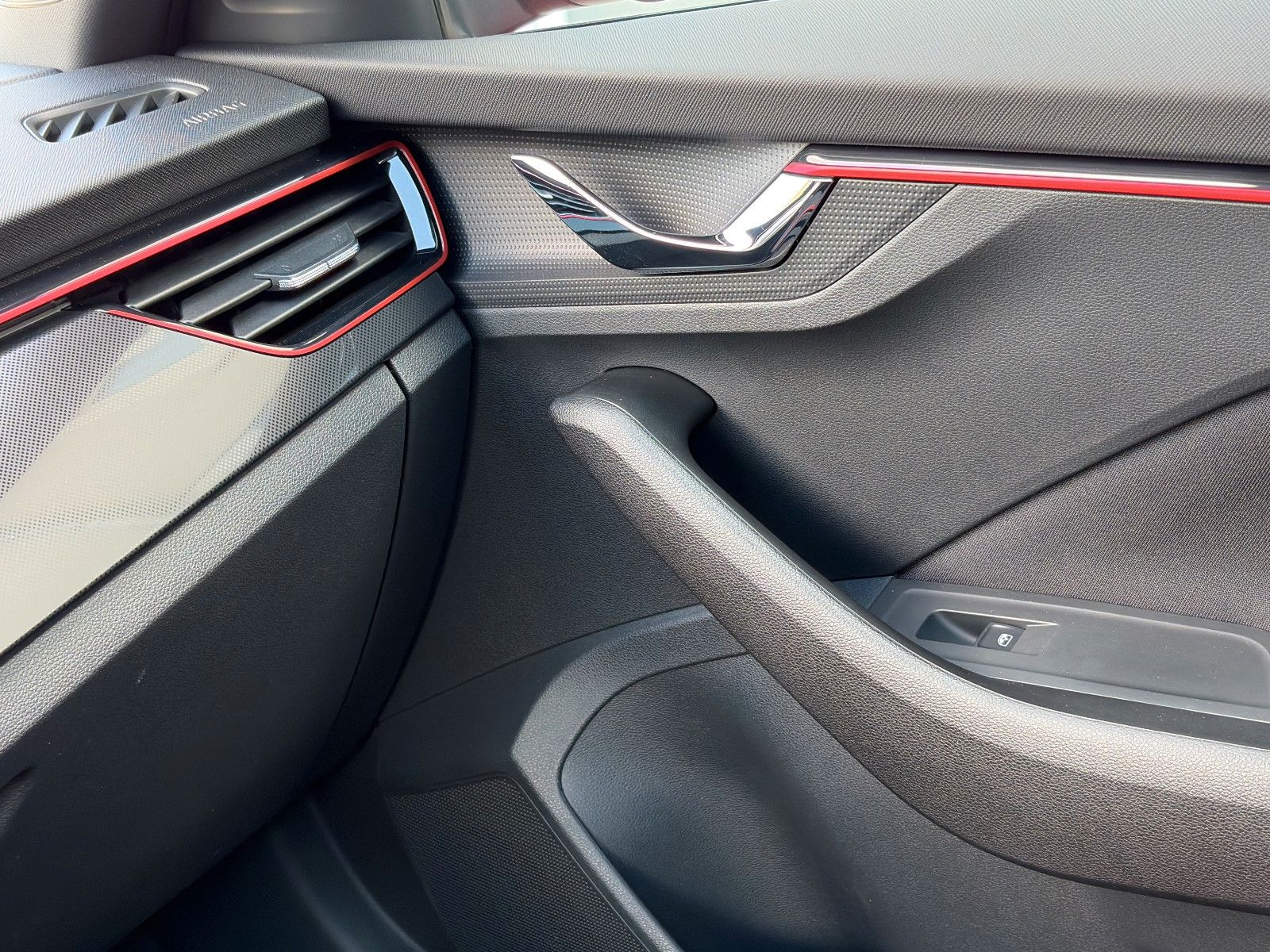 Fahrzeugabbildung SKODA Scala Monte Carlo*ViCo*Pano*Kamera*PDC*Navi**