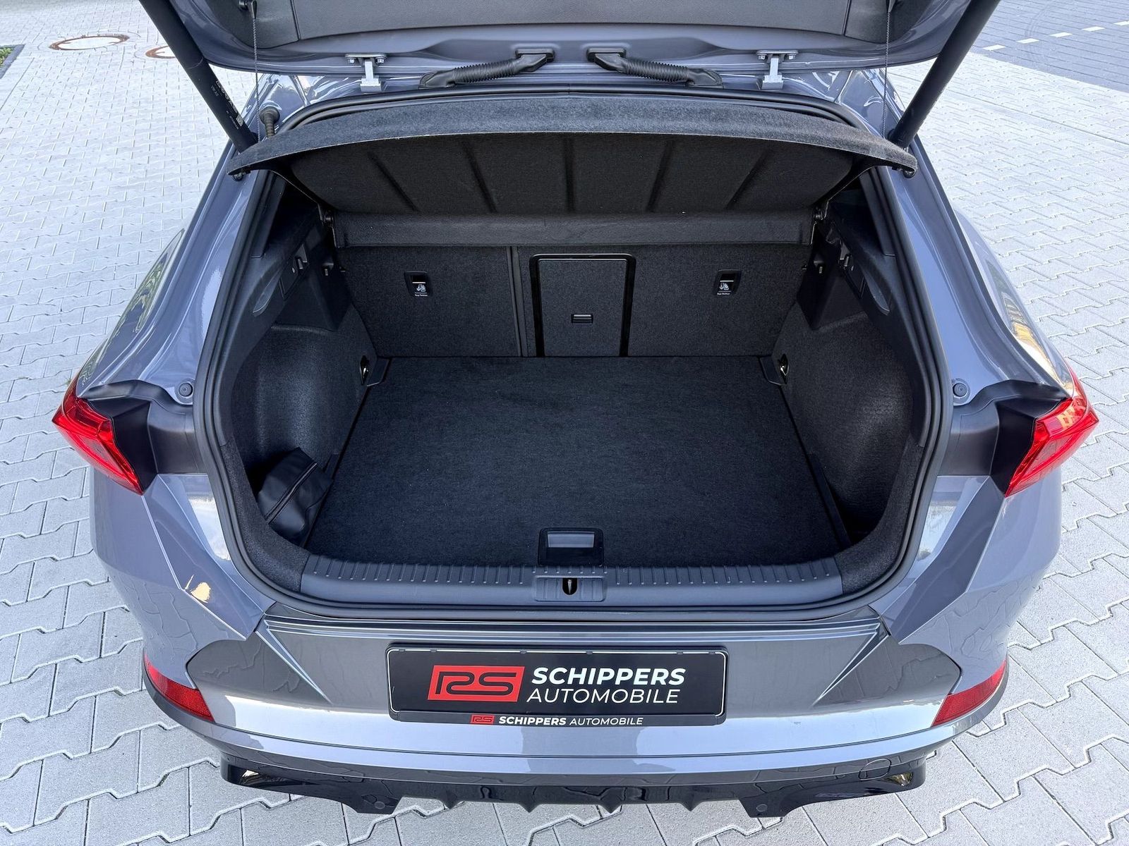 Fahrzeugabbildung CUPRA Formentor VZ 2.0 TSI DSG 4Drive 360°|PANO|KW V3