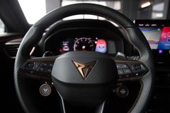 CUPRA Formentor VZ 4Drive *Winterpaket*LED*DSG*SHZ*19*