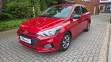 Hyundai i20 YES!CAR PLAY/GARANTIE/BLUET./S/DAB/SPURHALT. - Hyundai i20 in Kiel