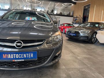 MYAUTOCENTER – Gebraucht- und Jahreswagen mit Werkstattservice in Pfaffenhofen Opel Astra J Lim. 5-trg. Selection *Klima*Navi*SHZ*