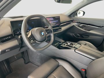 BMW 520 - 7
