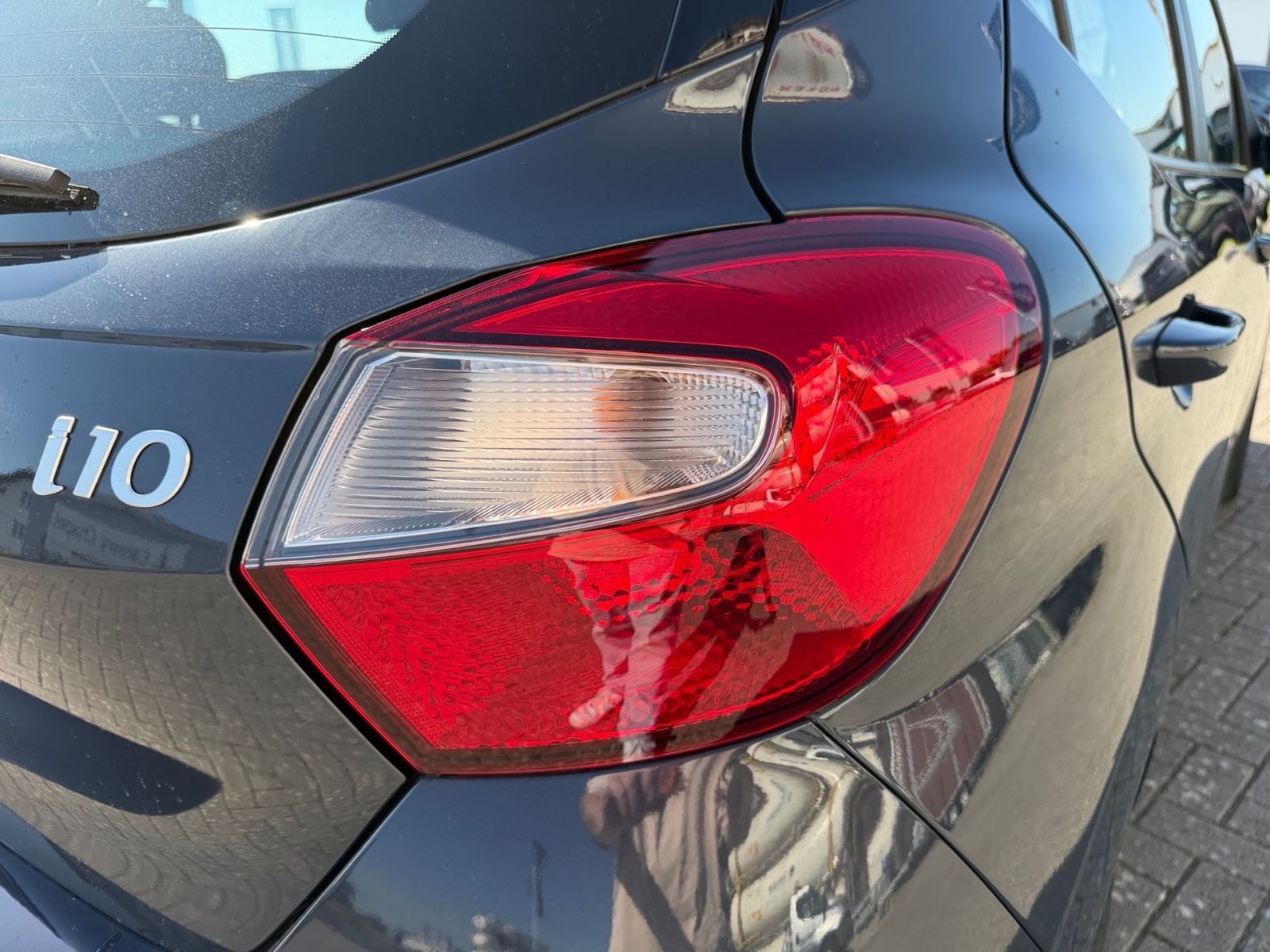 Fahrzeugabbildung Hyundai i10 1.0 Trend Navi Kamera Sitzheizung