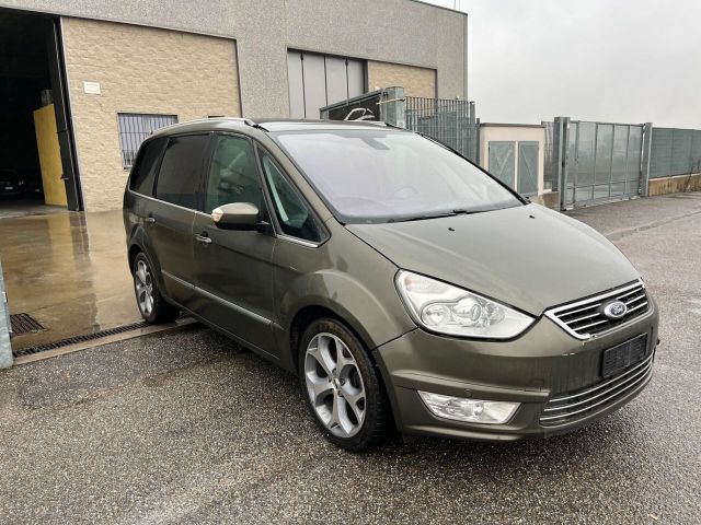 Ford Galaxy 2.0 TDCi 163 CV DPF Titanium 7 POSTI