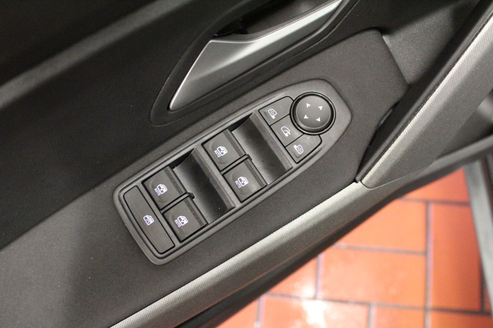 Fahrzeugabbildung Dacia Bigster hybrid 155 Journey Winter- & City-Paket