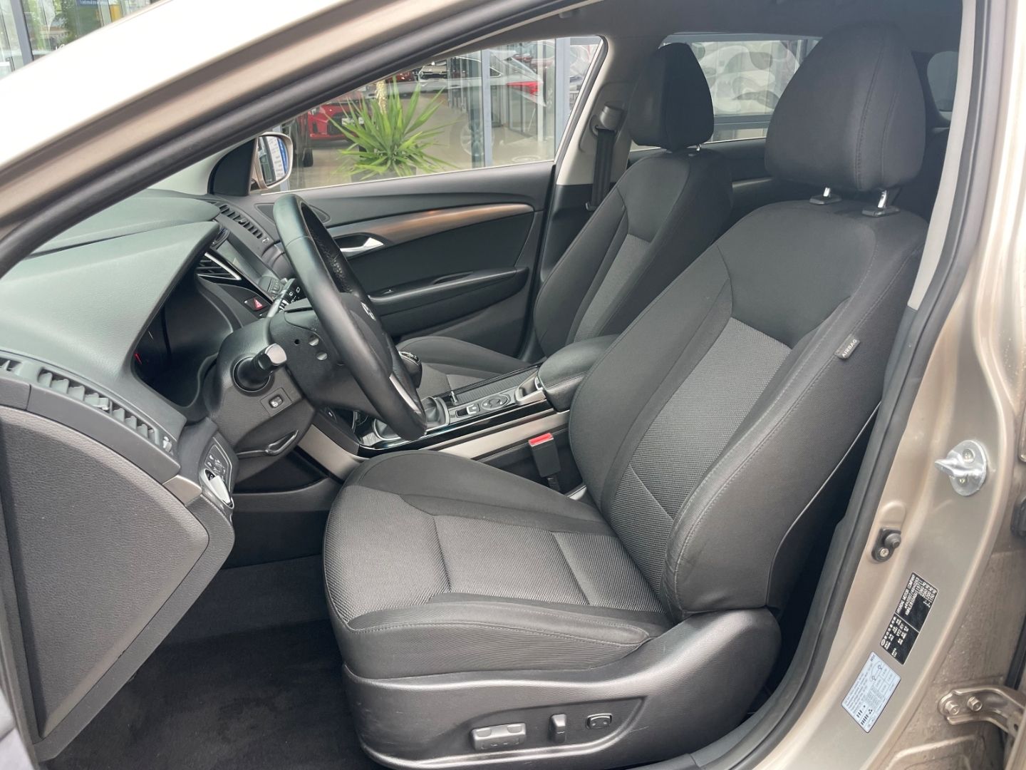 Fahrzeugabbildung Hyundai i40 cw Style Kamera Klima Tempomat Navi SHZ DAB