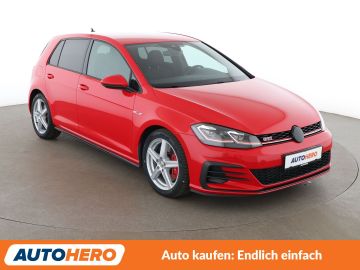Volkswagen Golf - 8