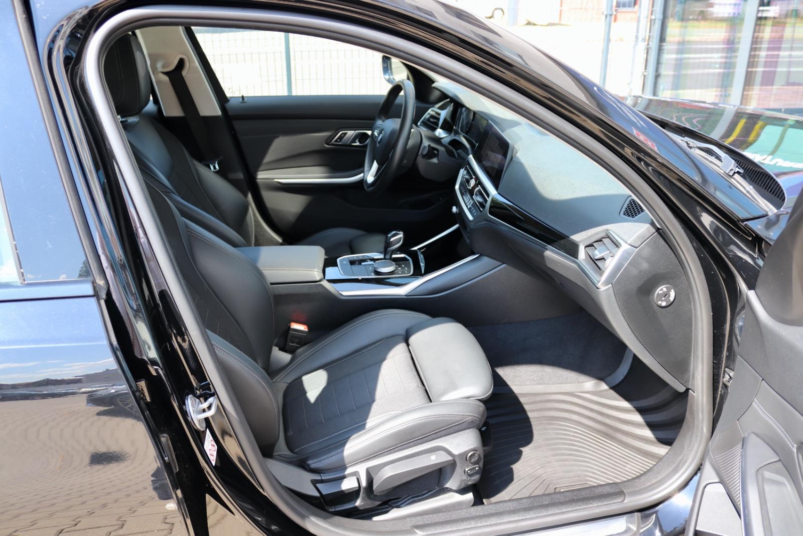 BMW 320 d Touring xDrive Sport AHK HuD Navi SHZ Klima, миниатюра 23