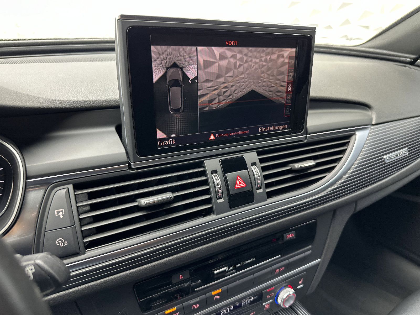 Fahrzeugabbildung Audi A6 3.0 TDI S-LINE/LUFT/PANO/360°/HUD/KEYL/MATRIX