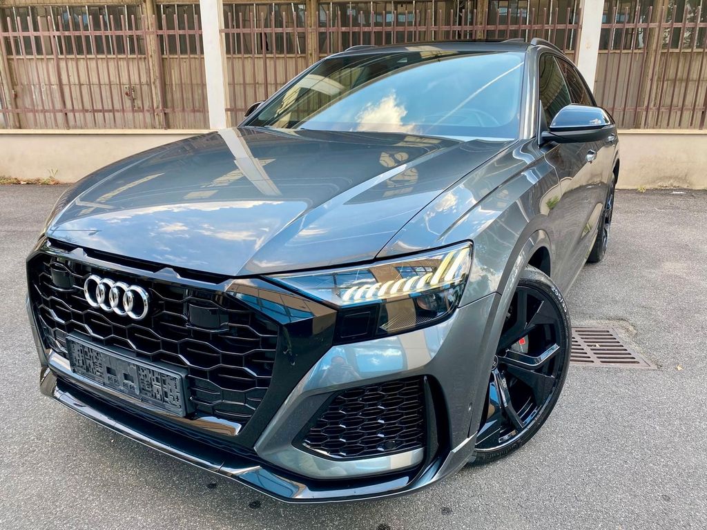 Image of Audi RSQ8