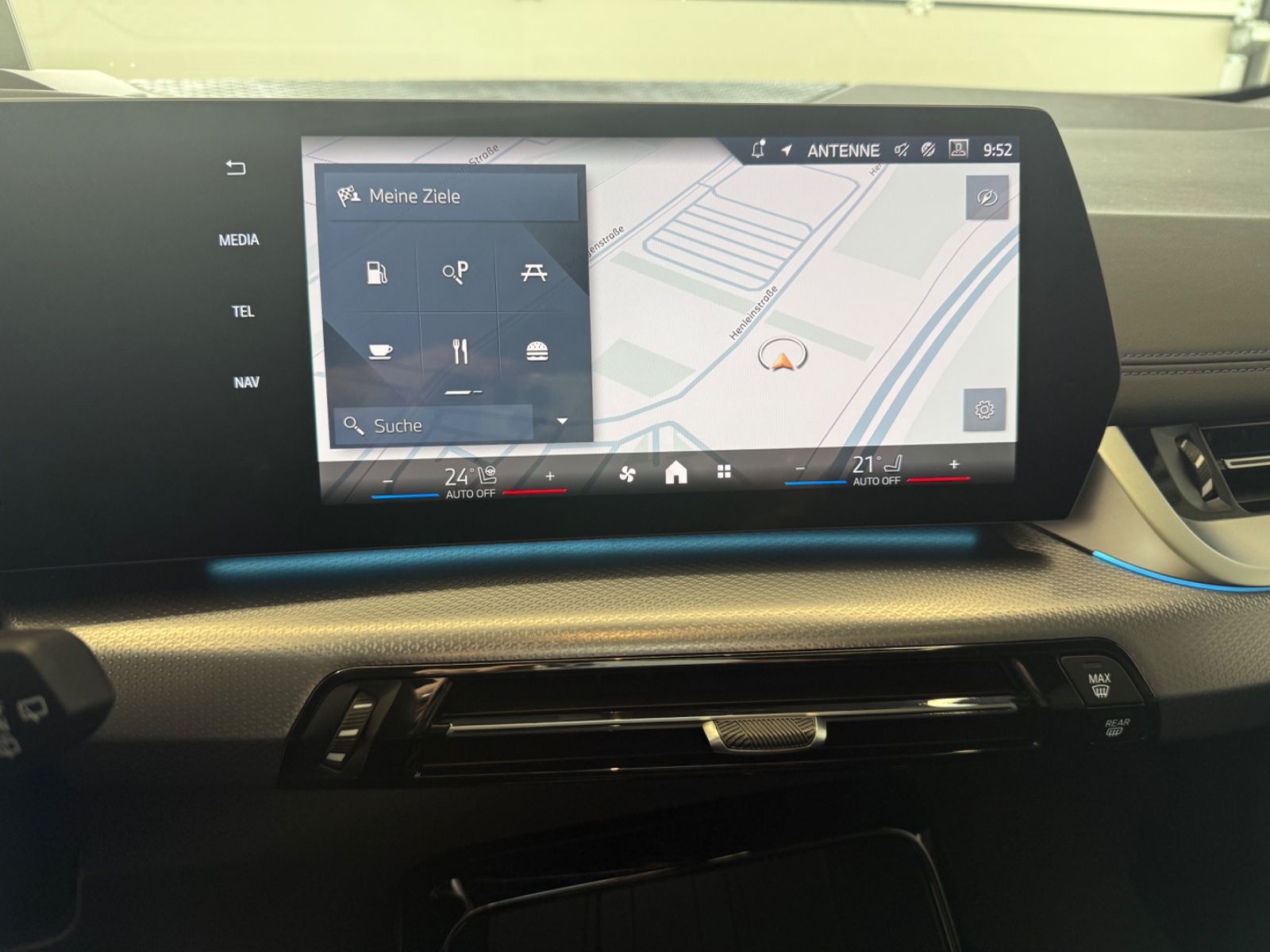 Fahrzeugabbildung BMW Active Tourer 220 i M Sport, 360-Grad Kamera