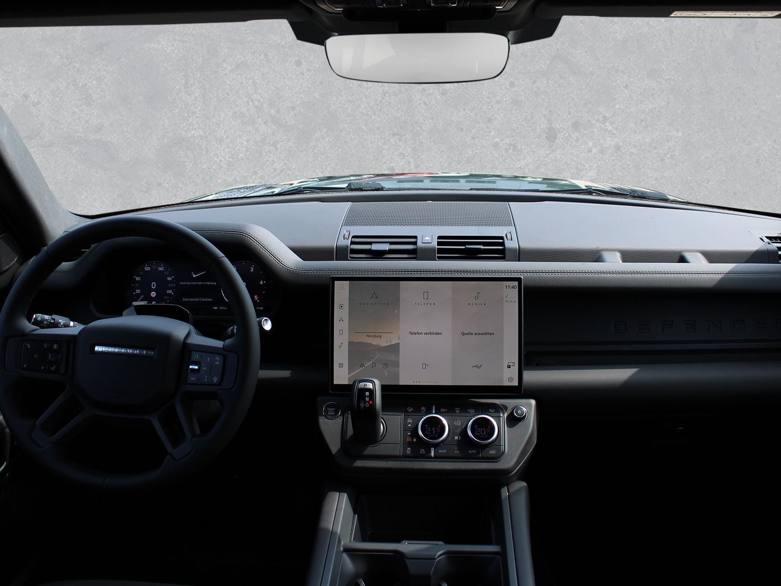 Fahrzeugabbildung Land Rover Land Rover Defender 110 D250 X-Dynamic SE