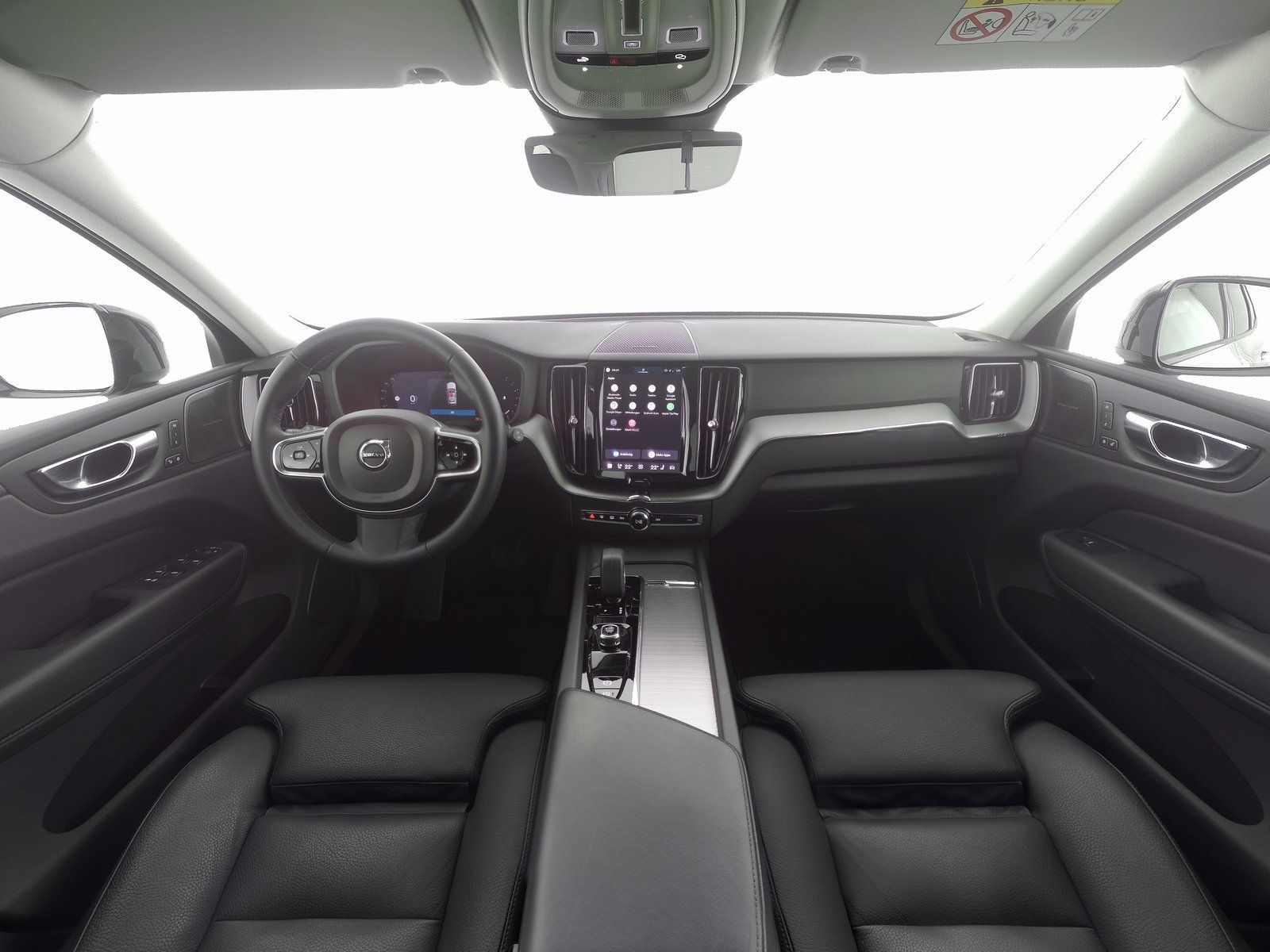 Volvo XC60 B4 Diesel AWD Plus Dark STANDHZ 360 GSHD foto 3