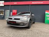 Volkswagen Golf VII Lim. Lounge BMT*150*PS*Led*Navi*ACC*Asi - Volkswagen Golf: 150 Ps