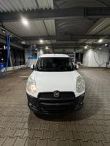 Fiat Doblo 1.6 16V Multijet 77kW MY DOBLO MY DOBLO - Fiat Doblo aus 2013 mit Diesel-Antrieb: Kleinbus