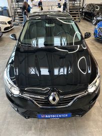 Renault Megane IV Grandtour Play *Navi*AHK*Sitzheiz.*