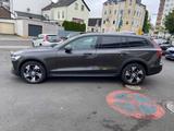 Volvo V60CC B4 AWD Ultimate,Pano,360°,Standh.,Head Up - Volvo V60 Cross Country aus 2024