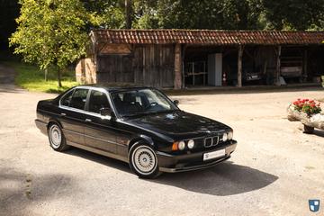 صورة 4 لـ 1990 BMW M5
