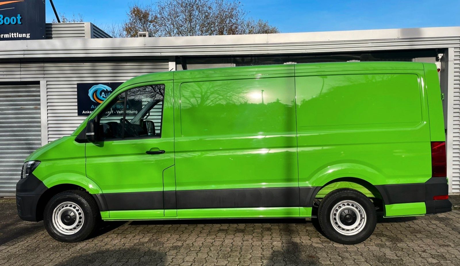 Fahrzeugabbildung Volkswagen Crafter 35 TDI L2 AUTOMATIK CAM SCHWINGSITZ EUR6