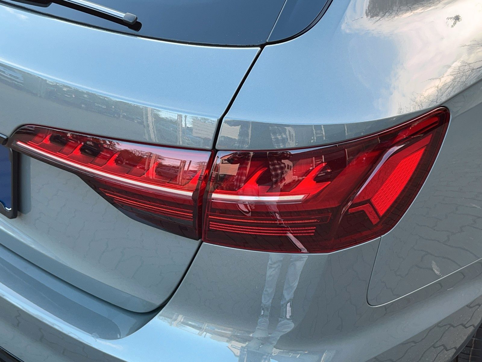 Fahrzeugabbildung Audi A4 Avant TFSI*S-line*Pano*Navi*Aktionsangebot*