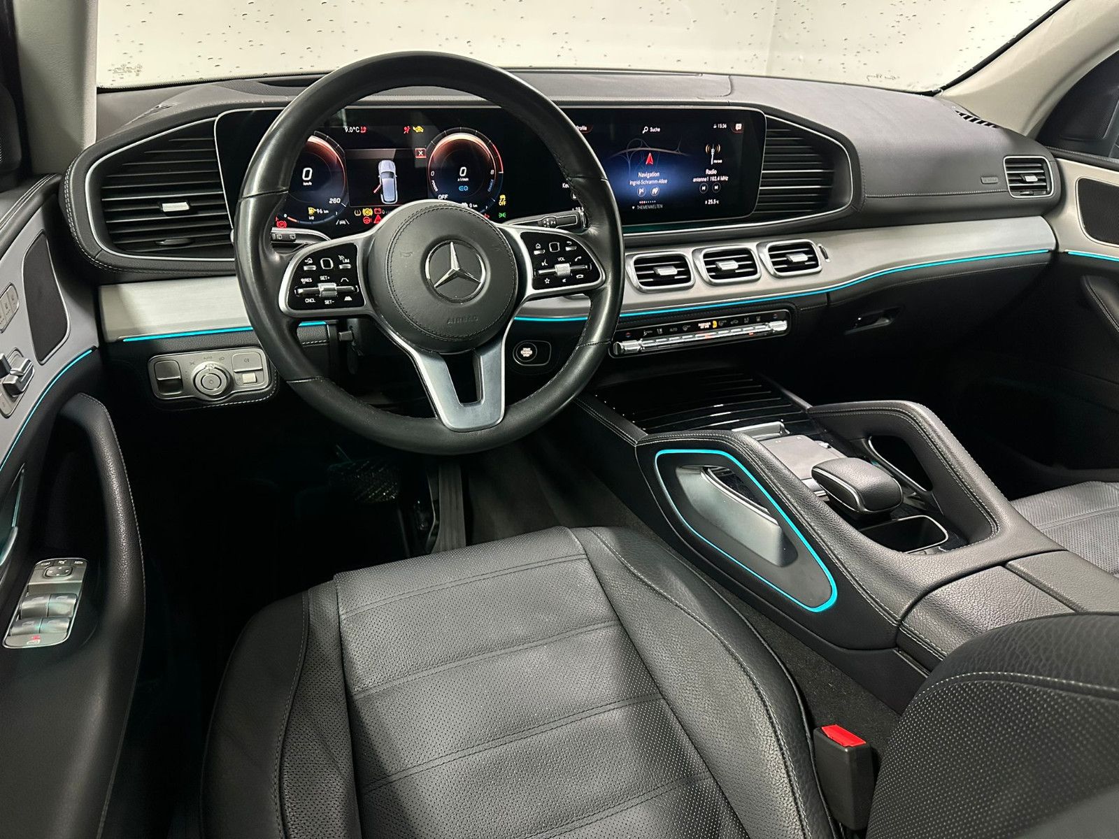 Fahrzeugabbildung Mercedes-Benz GLE 350e 4MATIC *LUXURY*AHK*KEYLESS*SITZKLIMA*