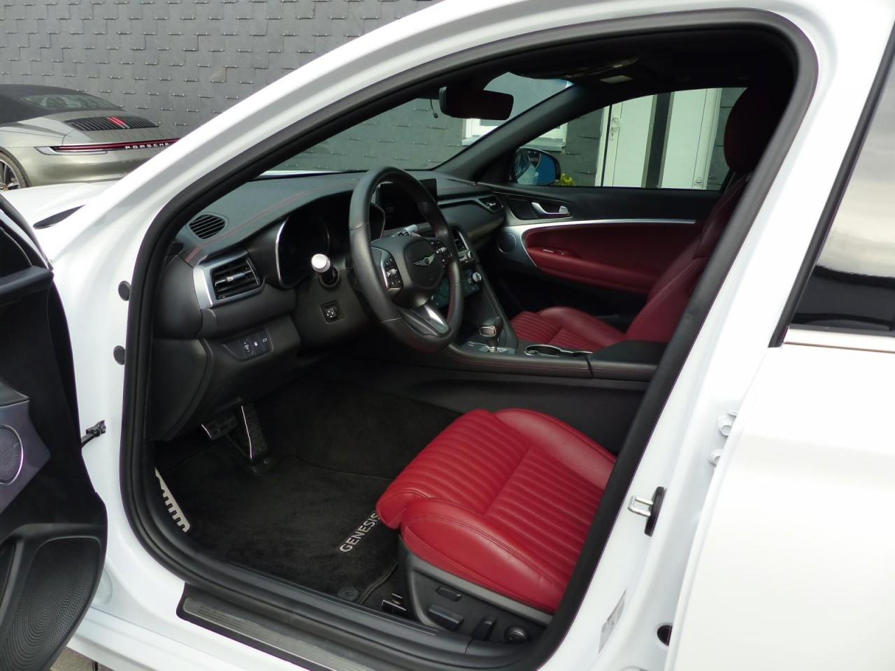 Genesis G70.ACC.AUT.KAMERA.PDC.LED.NAV.PDC.PANO Klima