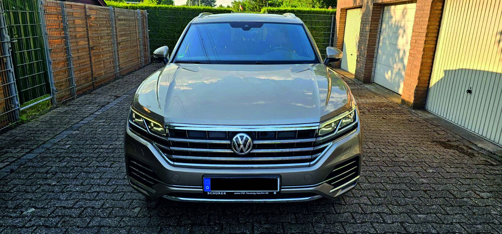 VW Touareg 3.0 V6 TDI, Vollausst. 21" Reifen, u.v.m