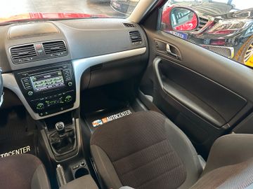 Skoda Yeti Ambition *SportSitze*TEMPO*PDC*2-Zonen*