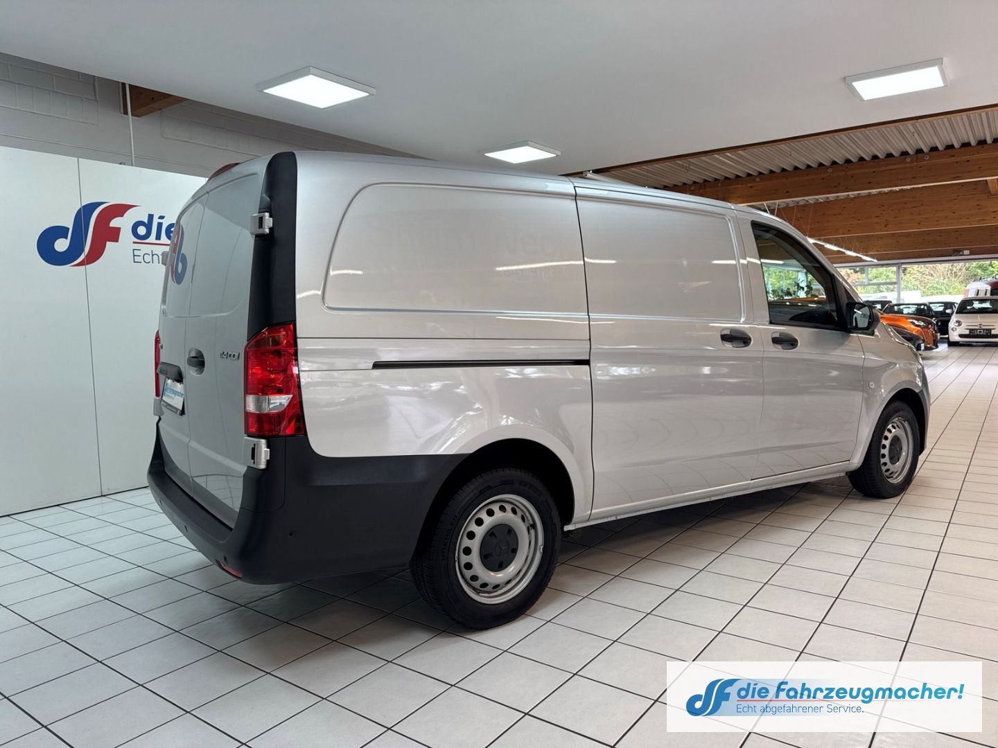 Fahrzeugabbildung Mercedes-Benz Vito Kasten 114 CDi Automatik lang Navi Kamera S