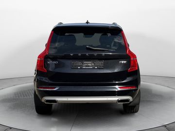 Volvo XC90 - 4